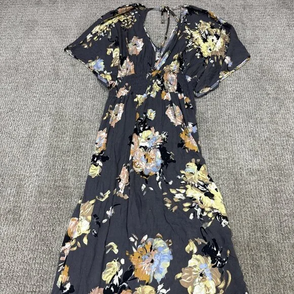 Love Stitch Dress Multicolored Floral Short Sleeve Women’s Size Medium/Large - Picture 5 of 11